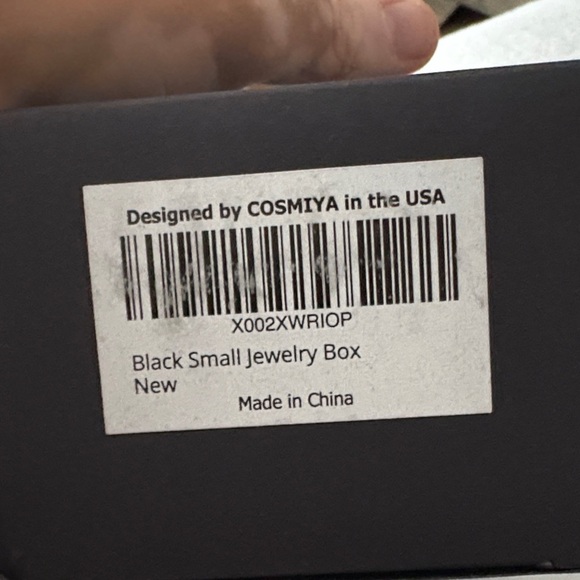 Cosmiya Black Jewelry Case with Gold Accents - Picture 4 of 5